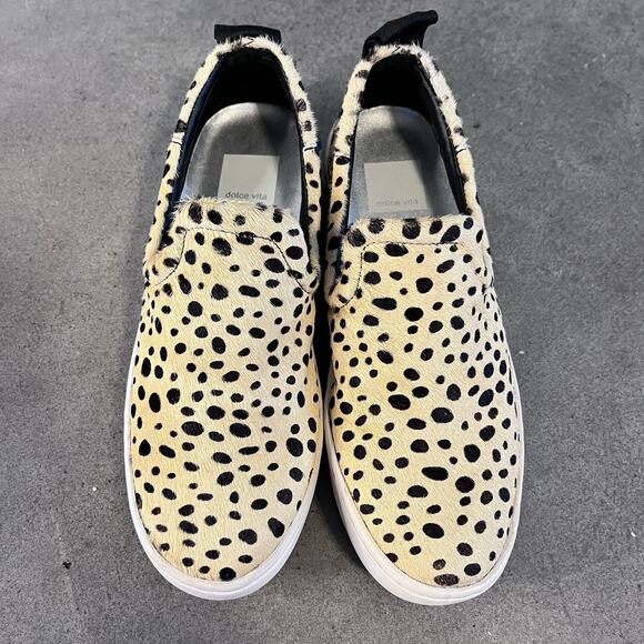 Dolce Vita Leopard Calf hair print Tag slip on sneaker womens size 6 NEW - Picture 2 of 9